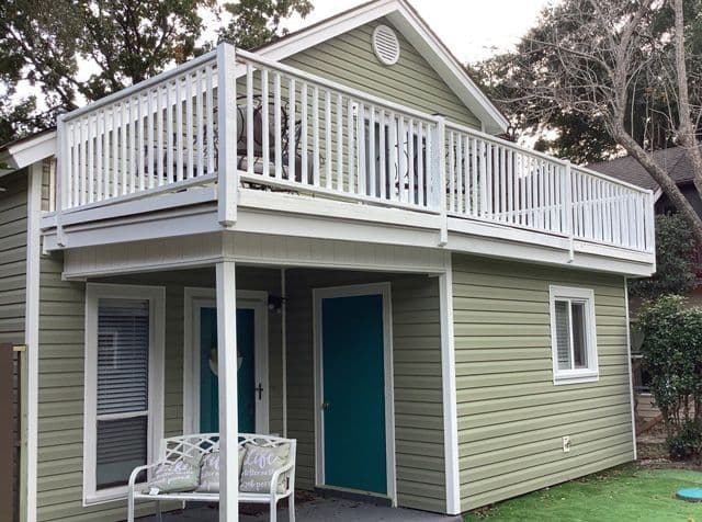 Green Vinyl Siding