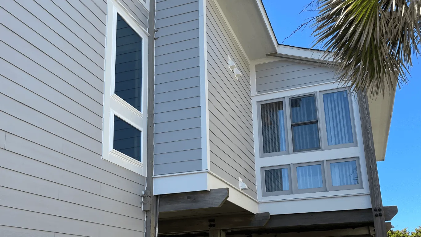 Choosing-the-Right-Siding-Contractor-in-Charleston