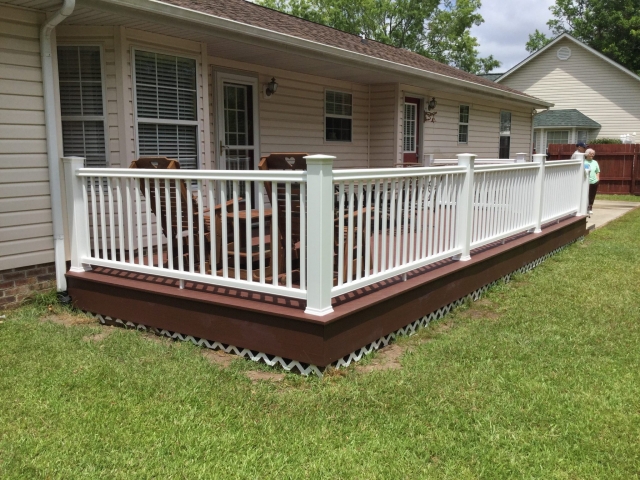 Pro vs. DIY Deck Installation: 4 Reasons to Hire a Professional